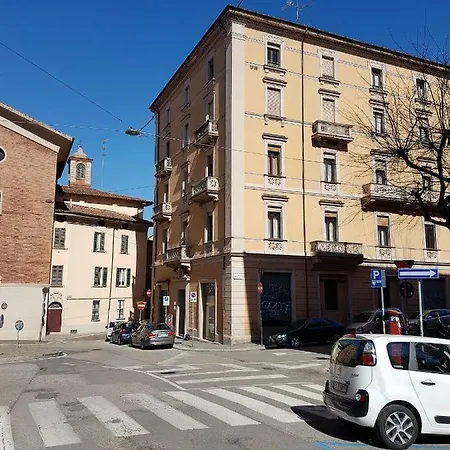 Residenza Rubbiani - Fermata Fiera E Rizzoli Nocleg ze śniadaniem *
