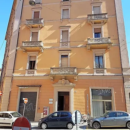 Bed & Breakfast Residenza Rubbiani Fermata Rizzoli *