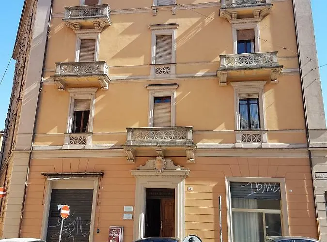 Residenza Rubbiani - Fermata Fiera E Rizzoli Boloňa